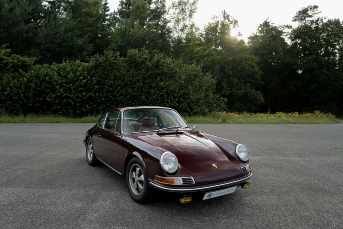 1969 Porsche 911T Coupé Burgundrot – 33
