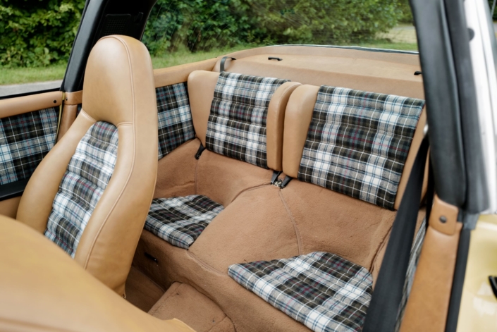 1976 911S Targa Saharabeige – 41